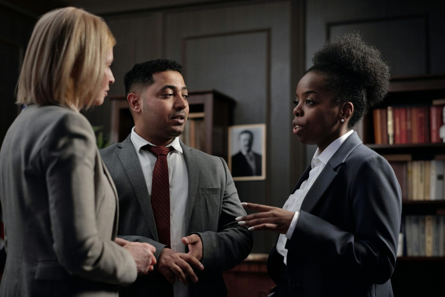 Understanding the Role of Business Law Attorneys